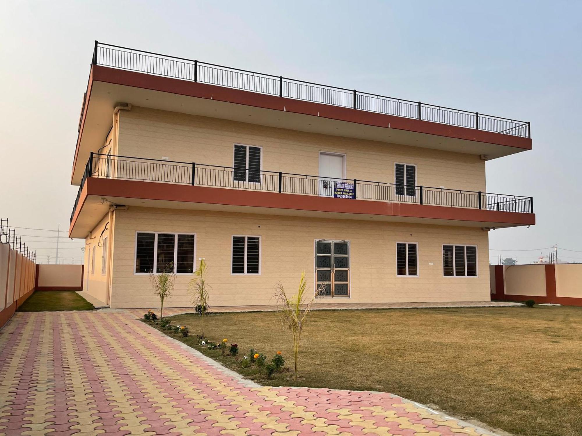 Shrinath Residency Hotel Greater Noida Exterior photo